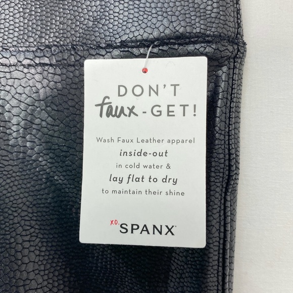 Spanx Faux Leather Pebble Grey Leggings Shaping 3X - Picture 4 of 9
